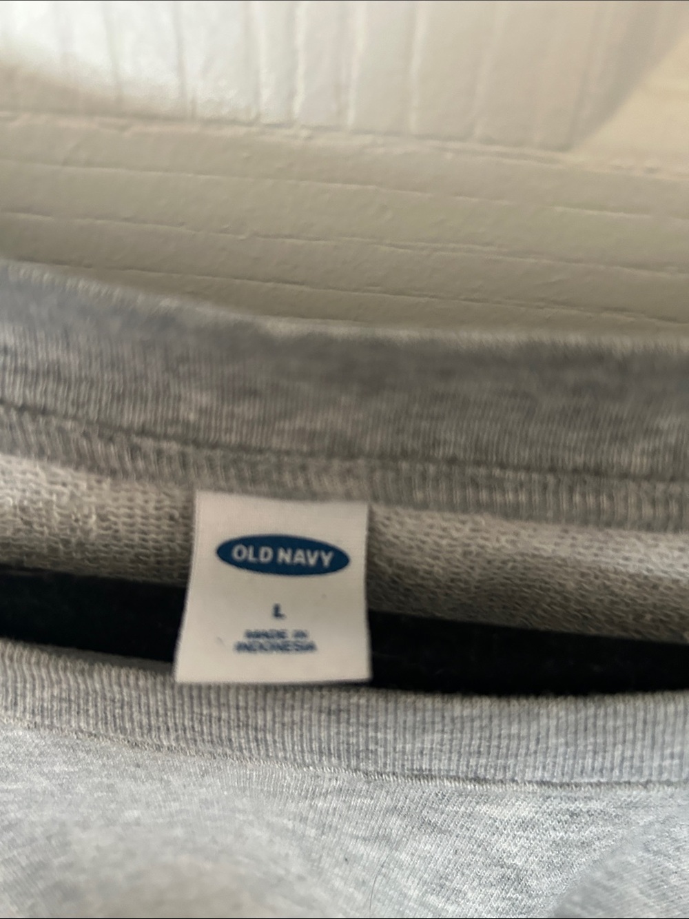 Old Navy. Gray Short sleeved Sweatshirt - Picture 3 of 6
